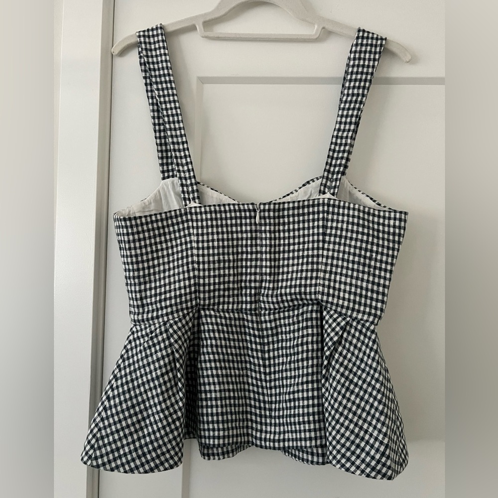 reformation Misty Linen Set - Picture 7 of 9